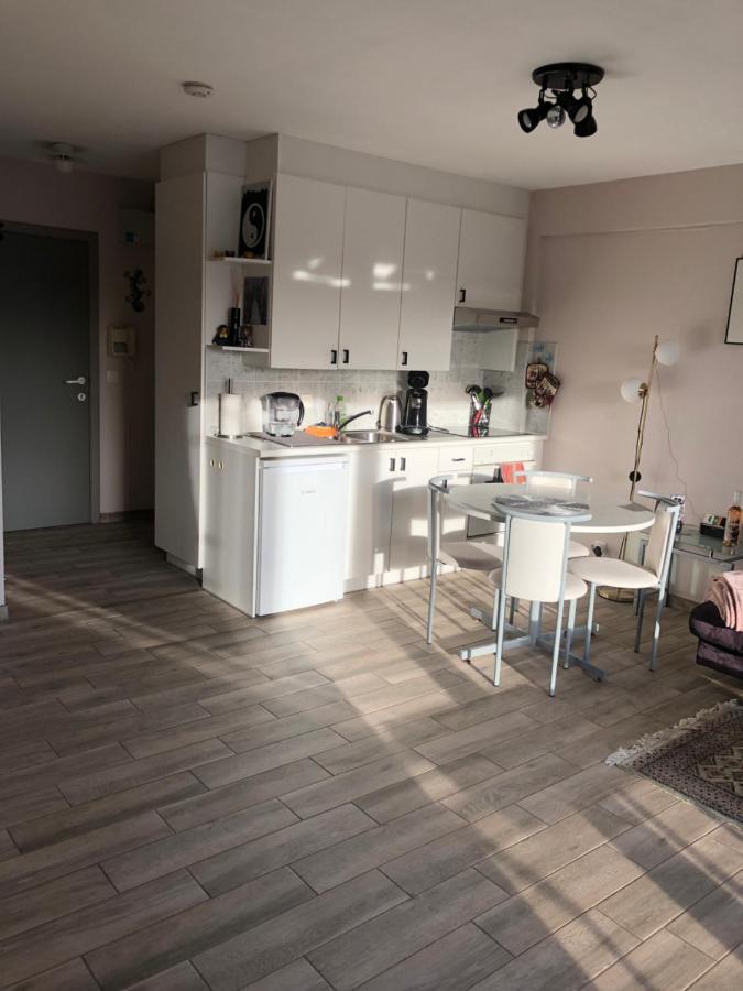 Апартаменты Shiny Nice Studio At Остенде Экстерьер фото